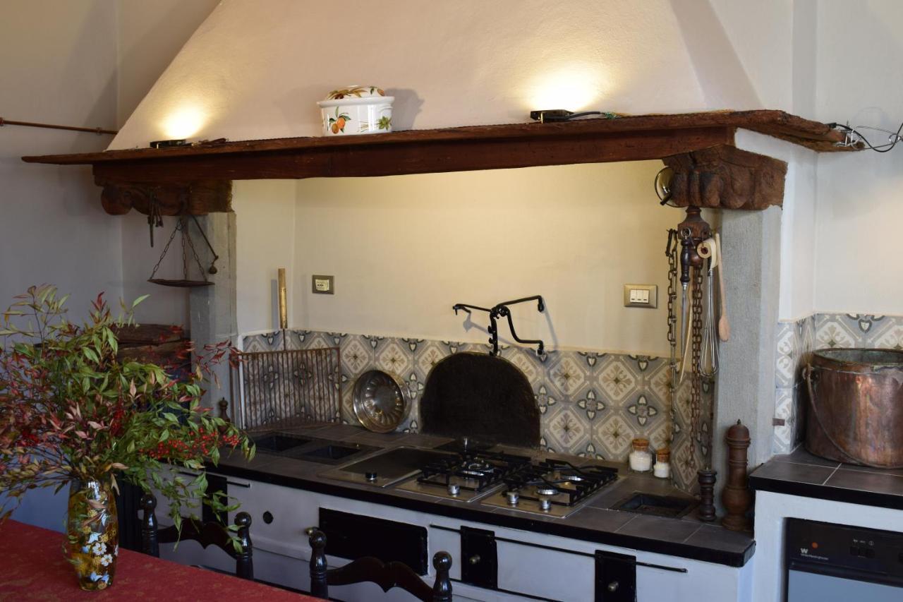 Il Carmine Charme & Terrace With Ac Apartment Лука Екстериор снимка