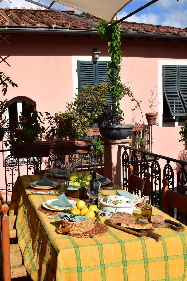 Il Carmine Charme & Terrace With Ac Apartment Лука Екстериор снимка